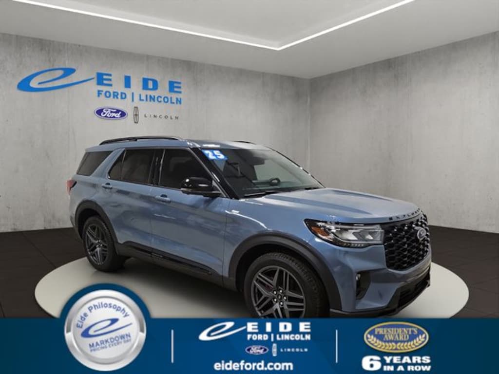 Used 2025 Ford Explorer ST-Line SUV