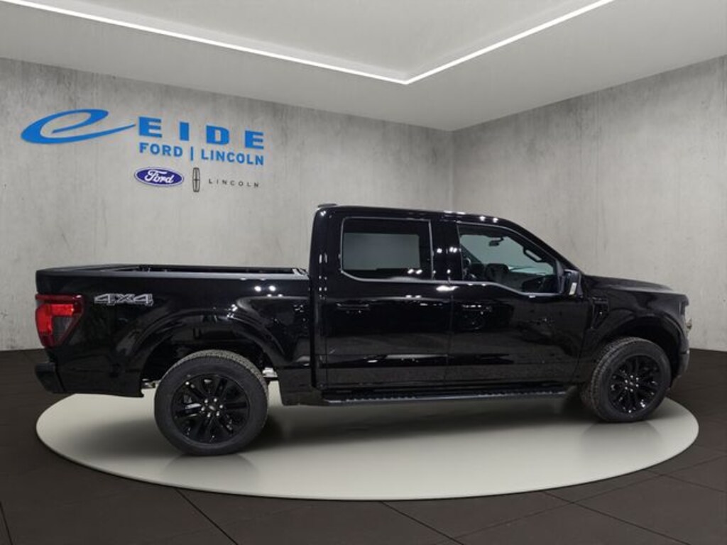 New 2026 Ford F-150 XLT Black Appearance Truck SuperCrew Cab