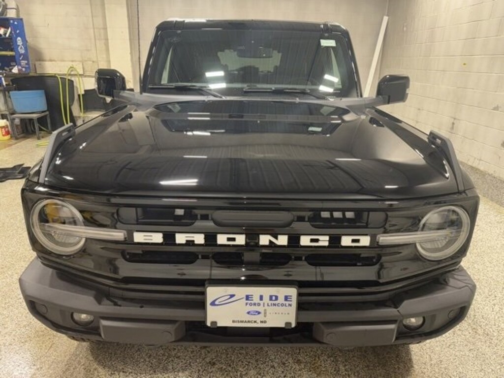 New 2025 Ford Bronco Outer Banks SUV