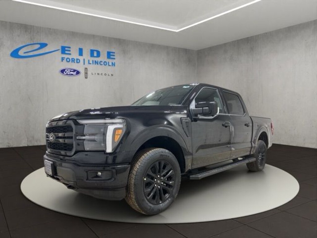 New 2026 Ford F-150 Lariat Black Appearance Truck SuperCrew Cab