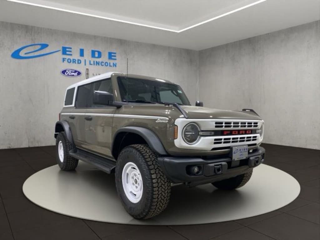 New 2026 Ford Bronco Heritage Edition SUV