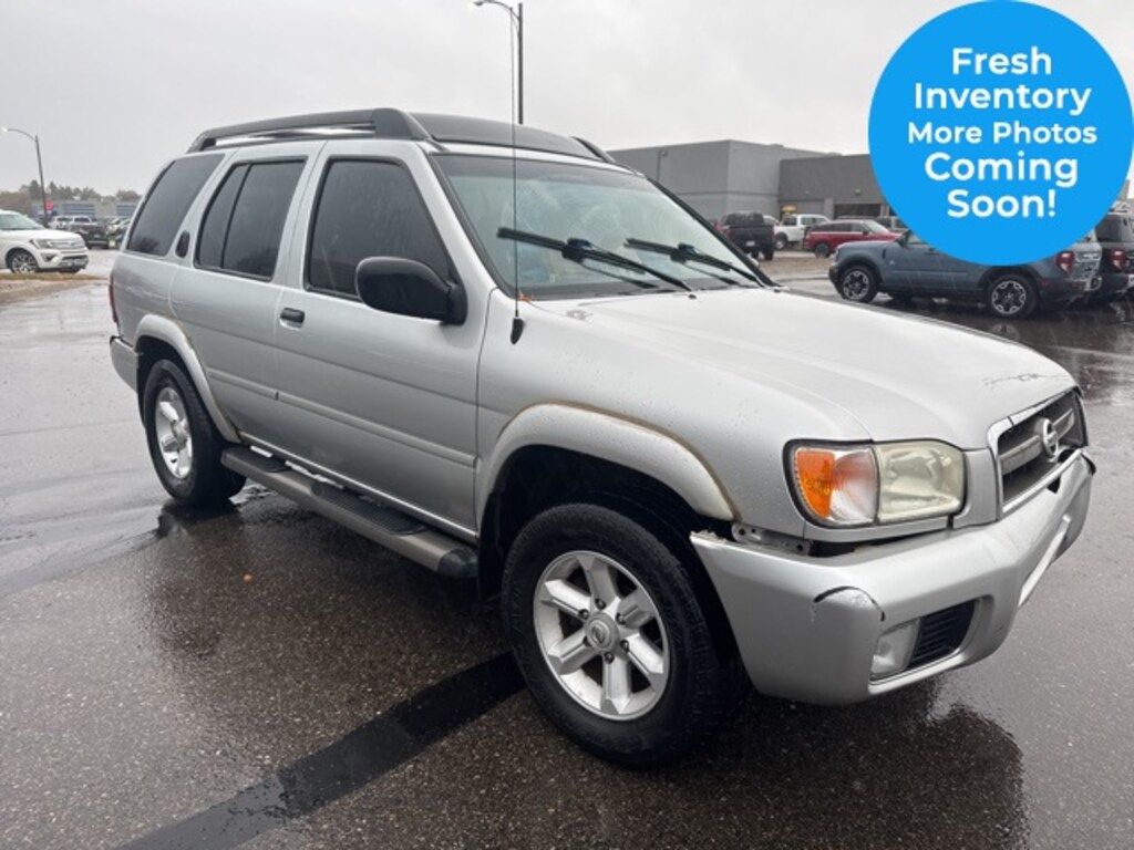 Used 2003 Nissan Pathfinder SE SUV