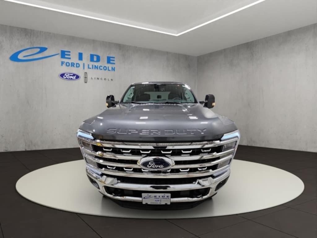 New 2026 Ford F-250 Lariat Truck Crew Cab