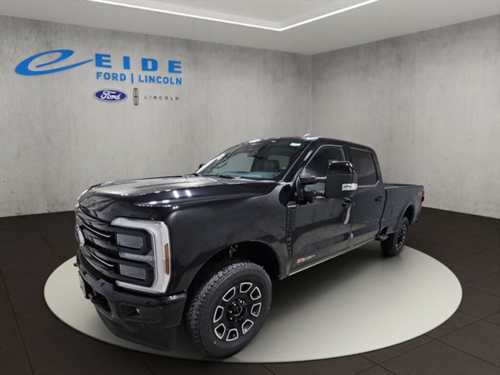 New 2026 Ford F-350 Platinum Truck Crew Cab
