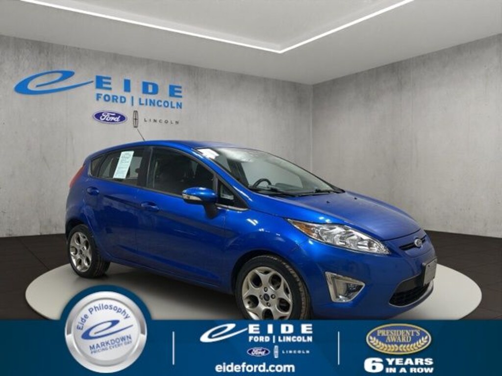 Used 2011 Ford Fiesta SES Hatchback