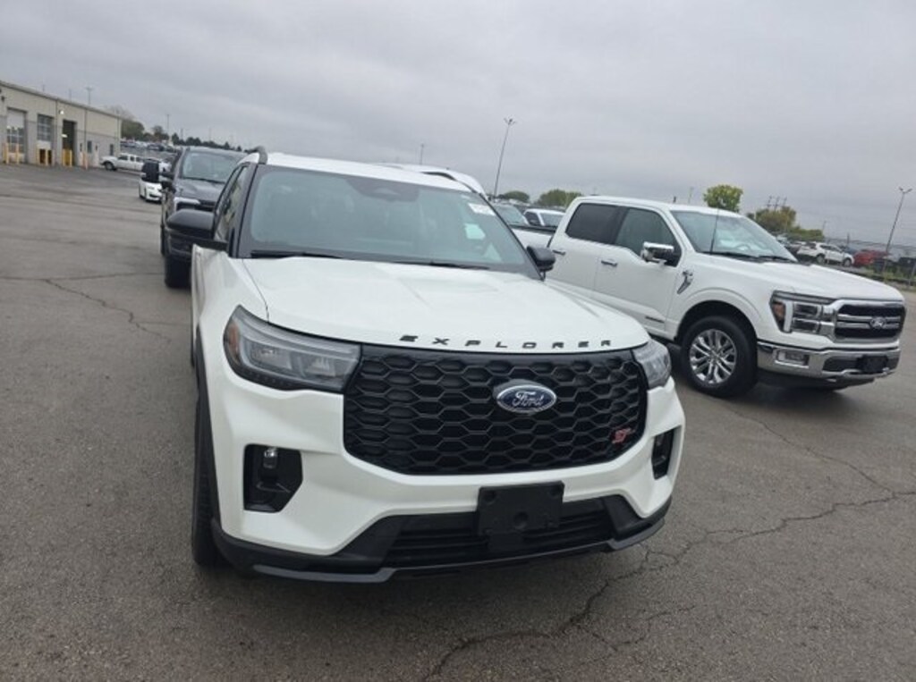 Used 2025 Ford Explorer ST SUV