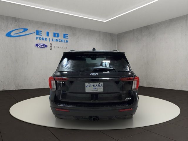 2026 Ford Explorer ST-Line - Photo 6