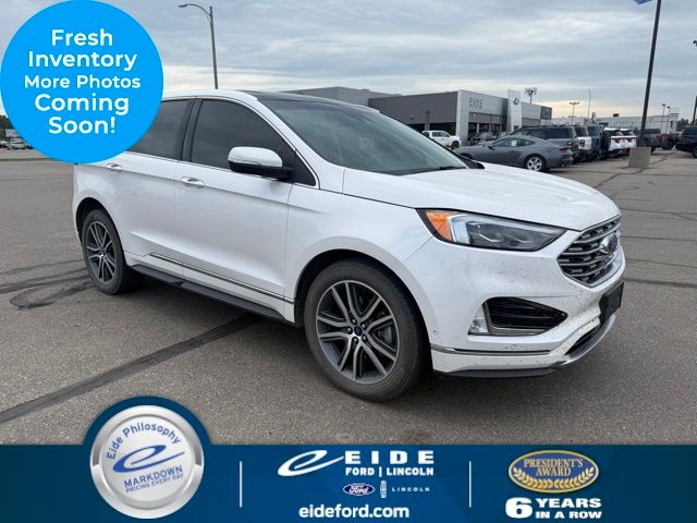 2019 Ford Edge Titanium AWD's photo