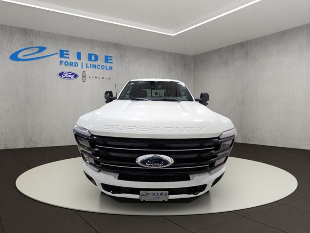 New 2026 Ford F-350 Platinum Truck Crew Cab