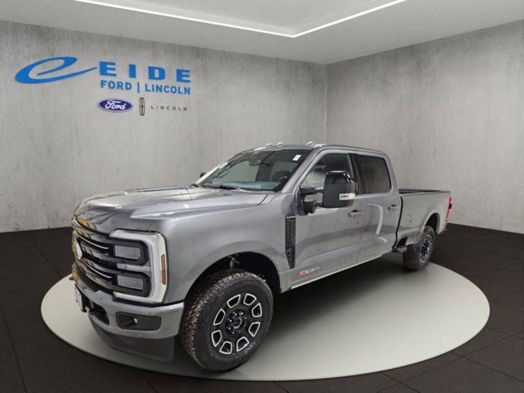 New 2026 Ford F-350 Platinum Truck Crew Cab