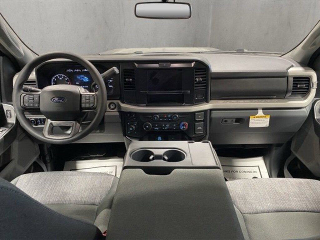 New 2027 Ford F-250 XLT Truck Crew Cab