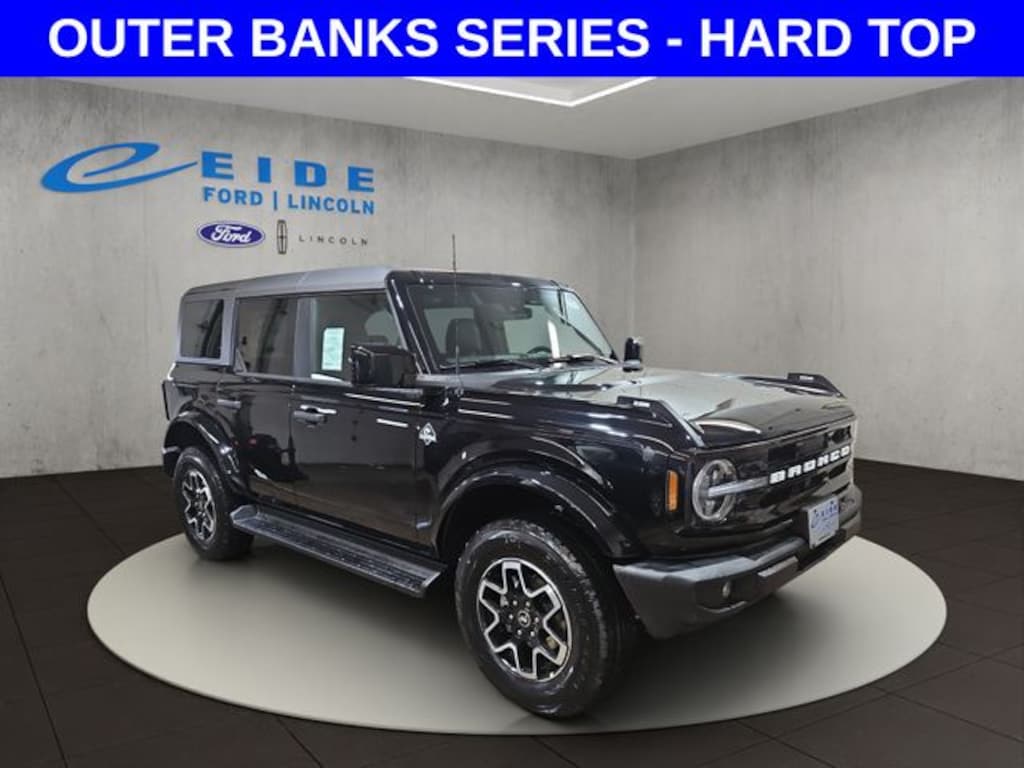 New 2026 Ford Bronco Outer Banks SUV