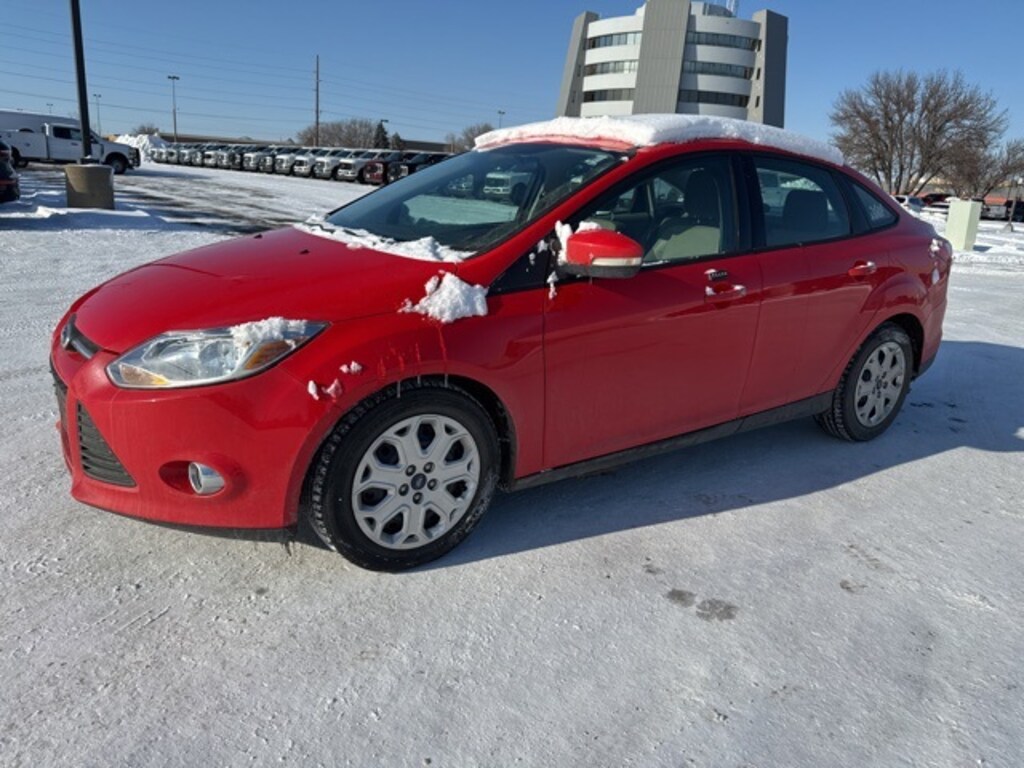 Used 2012 Ford Focus SE Sedan