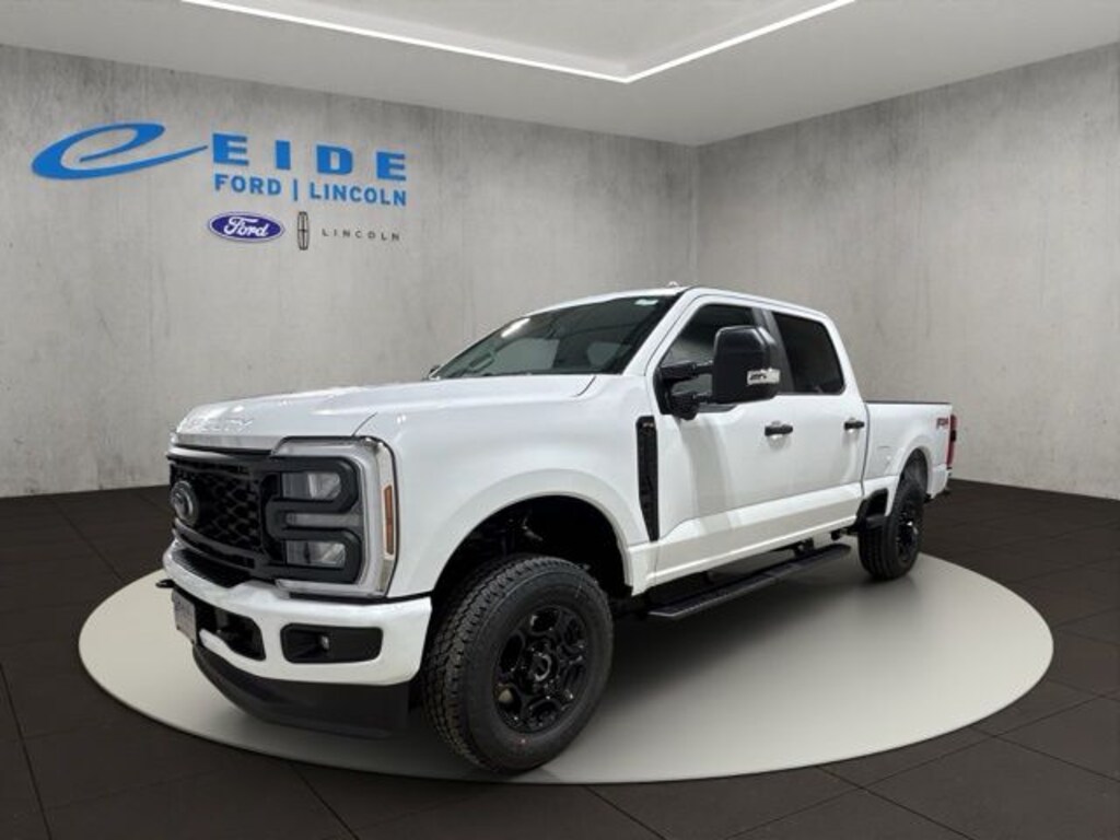 New 2026 Ford F-250 XL Truck Crew Cab