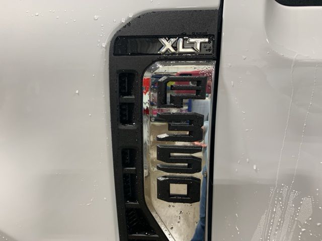 2026 Ford F-350 Super Duty XLT - Photo 18