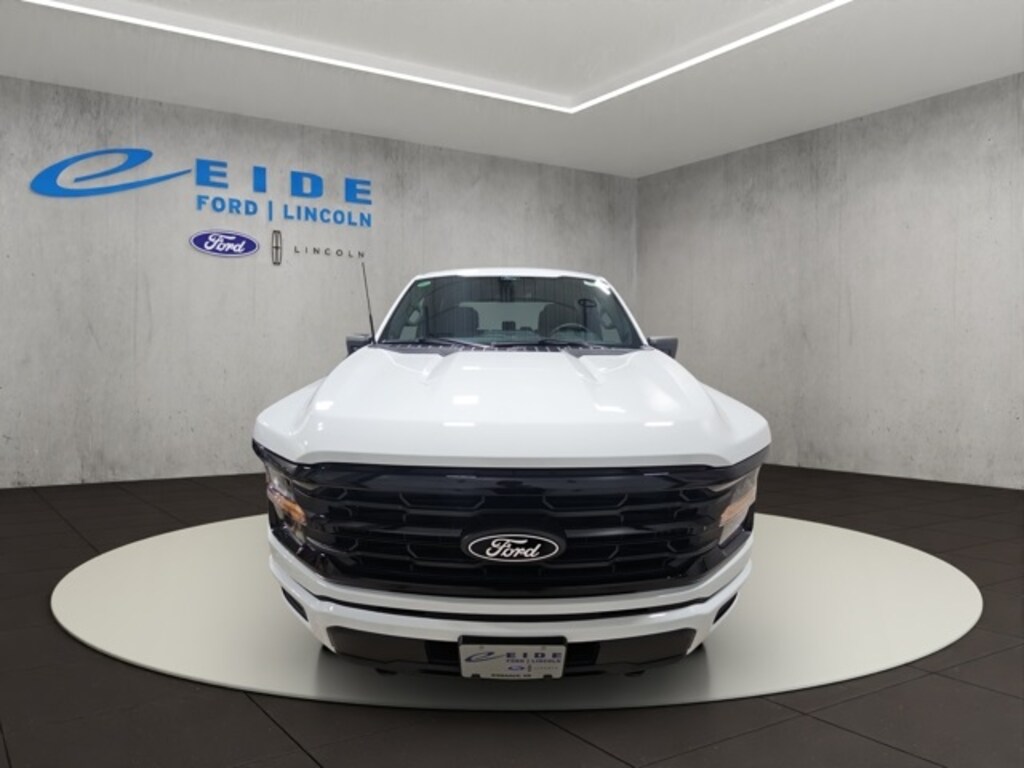 New 2026 Ford F-150 XLT Black Appearance Truck SuperCrew Cab