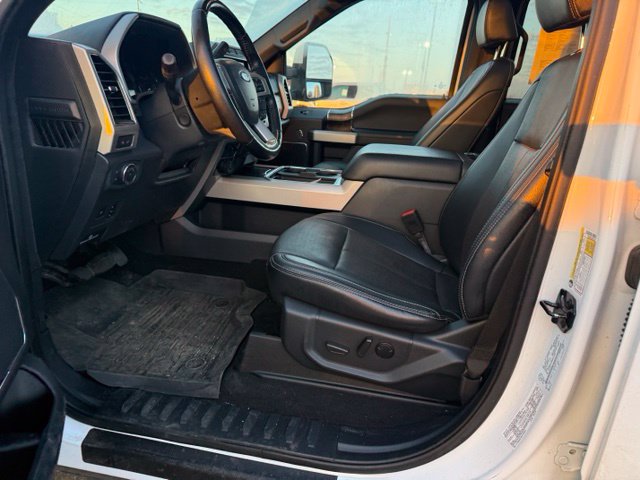 Used 2022 Ford F-250SD Lariat Truck