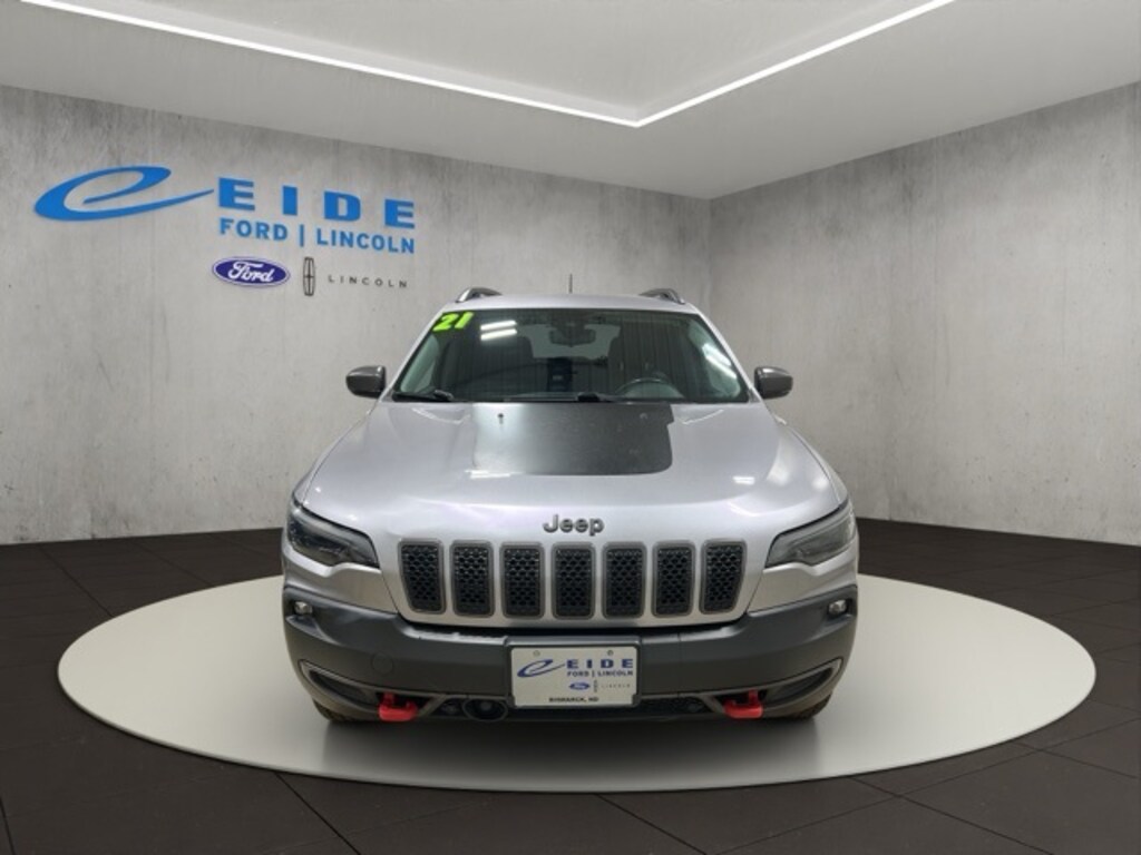 Used 2021 Jeep Cherokee Trailhawk SUV