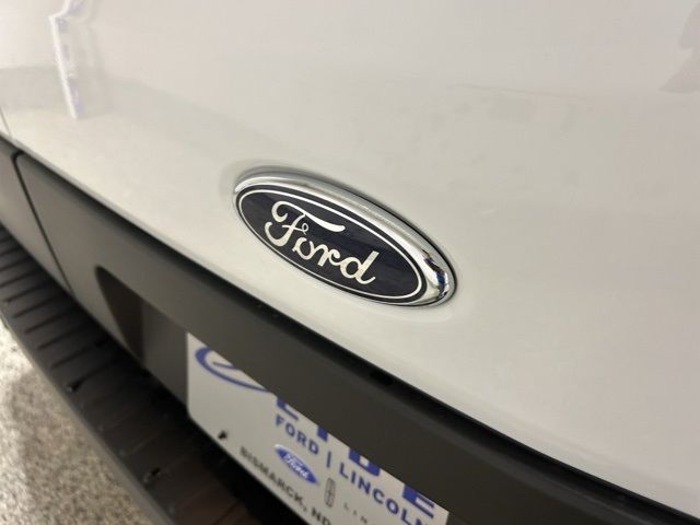 2025 Ford E-Transit Cargo Van Base - Photo 12