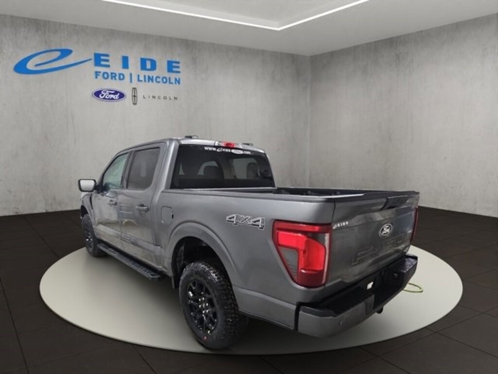 New 2026 Ford F-150 XLT Black Appearance Truck SuperCrew Cab
