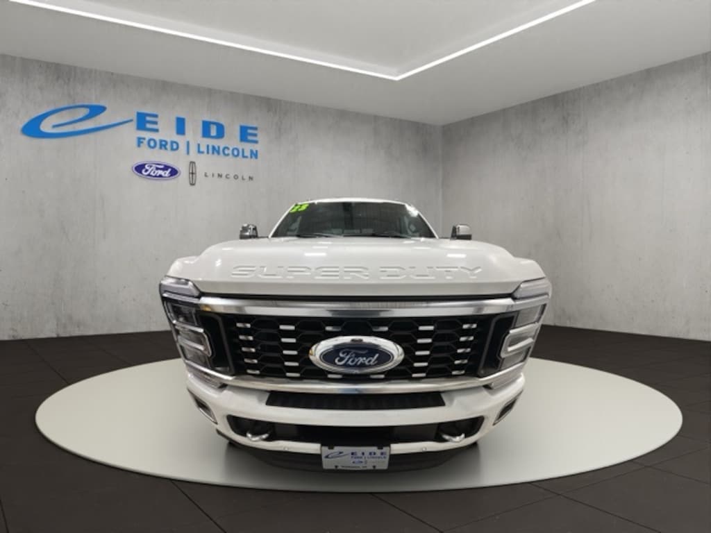 Used 2023 Ford F-450SD Platinum Truck