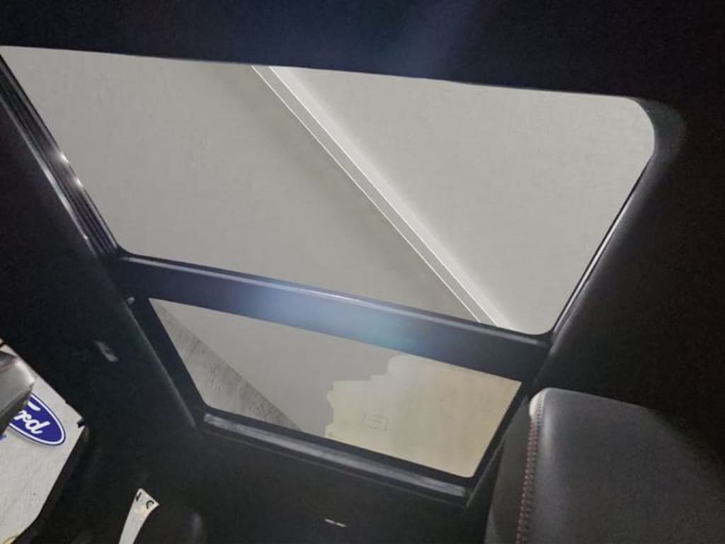 Used 2025 Ford Explorer ST-Line SUV