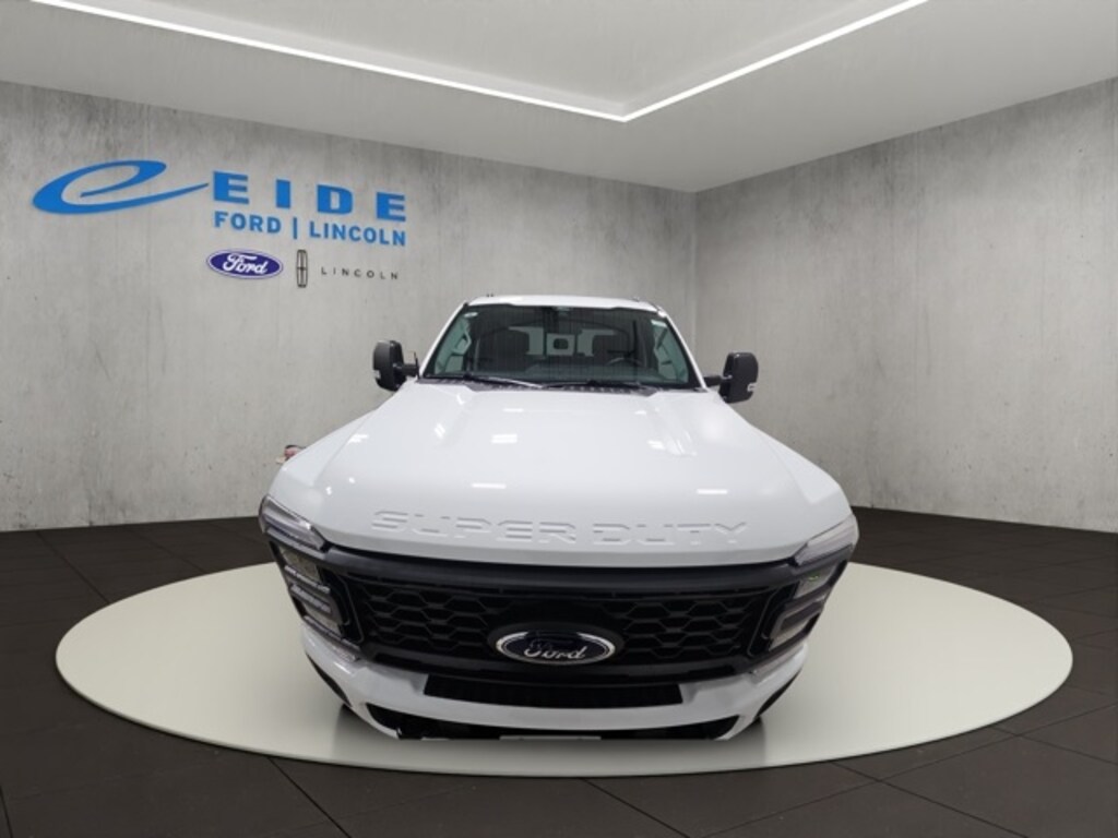 New 2026 Ford F-250 XL Truck Crew Cab