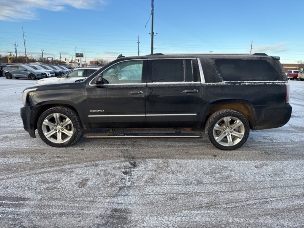 Used 2017 GMC Yukon XL Denali SUV