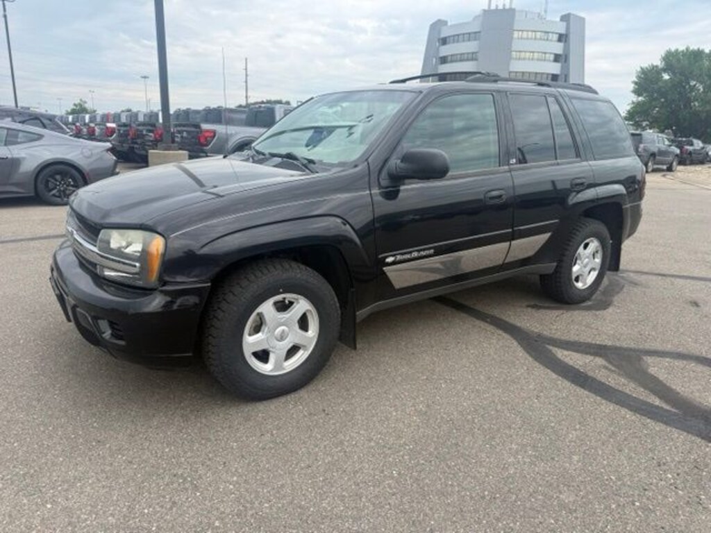 Used 2002 Chevrolet Trailblazer LT SUV