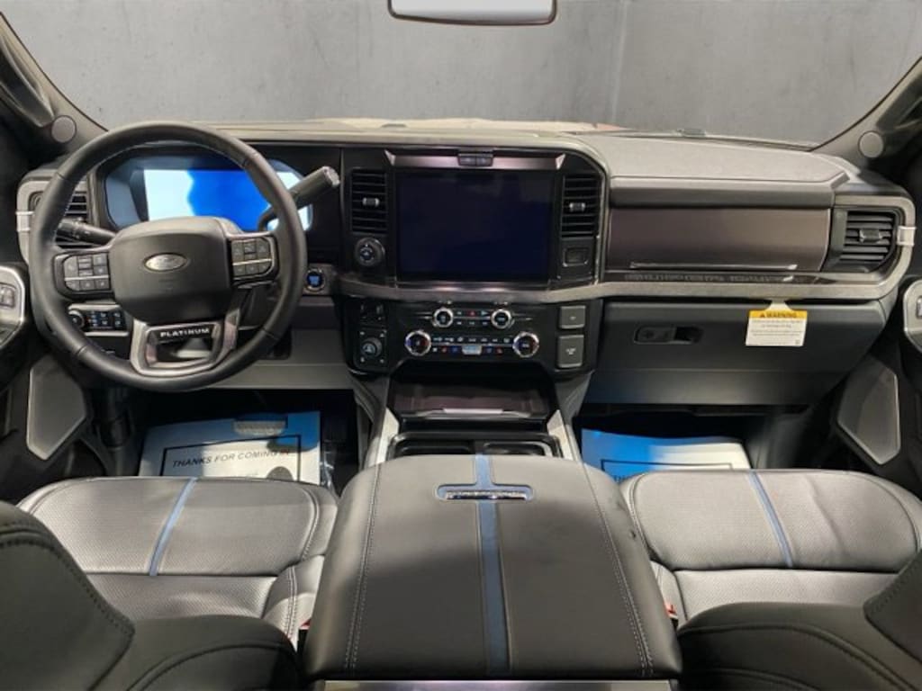 New 2027 Ford F-350 Platinum Truck Crew Cab