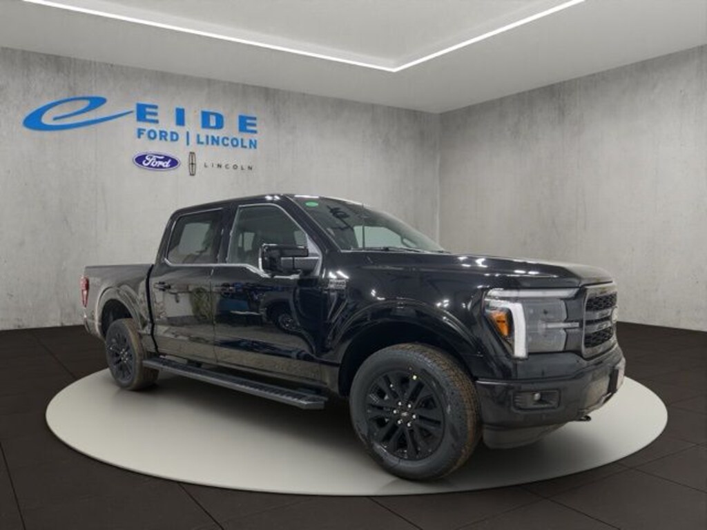New 2026 Ford F-150 Lariat Black Appearance Truck SuperCrew Cab
