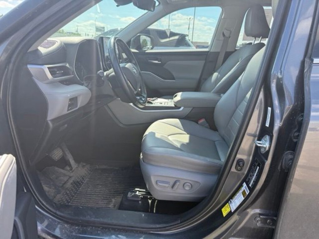 Certified 2021 Toyota Highlander XLE SUV