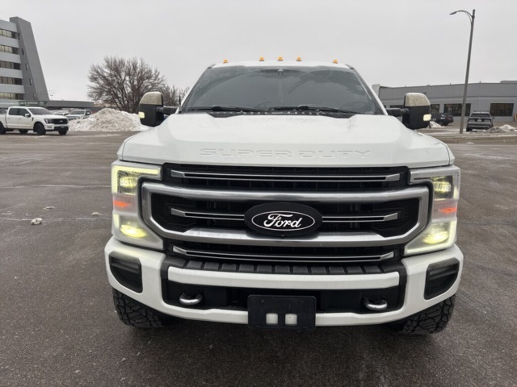 Used 2022 Ford F-250SD Platinum Truck