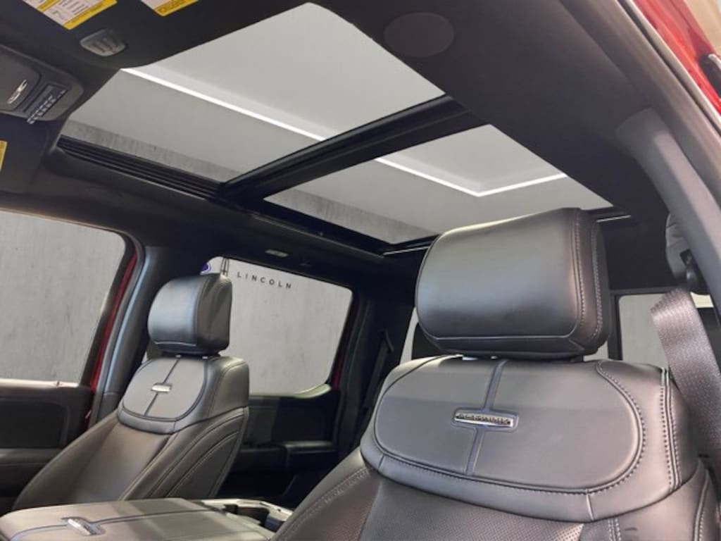 New 2027 Ford F-350 Platinum Truck Crew Cab