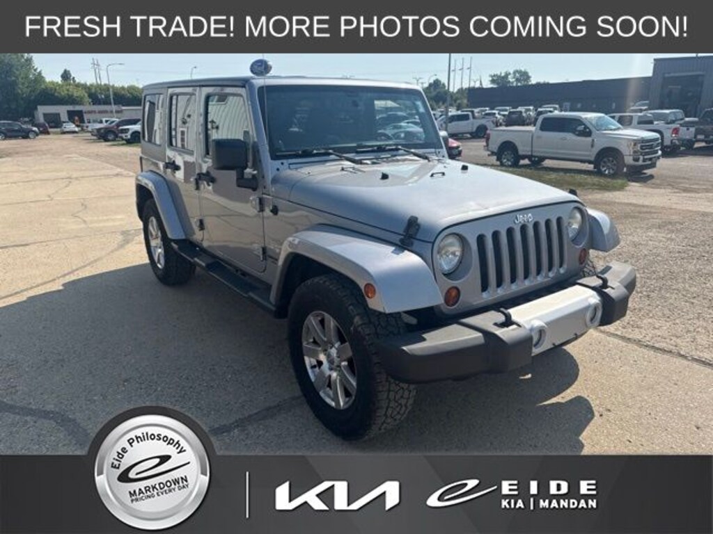 Used 2013 Jeep Wrangler Unlimited Sahara SUV