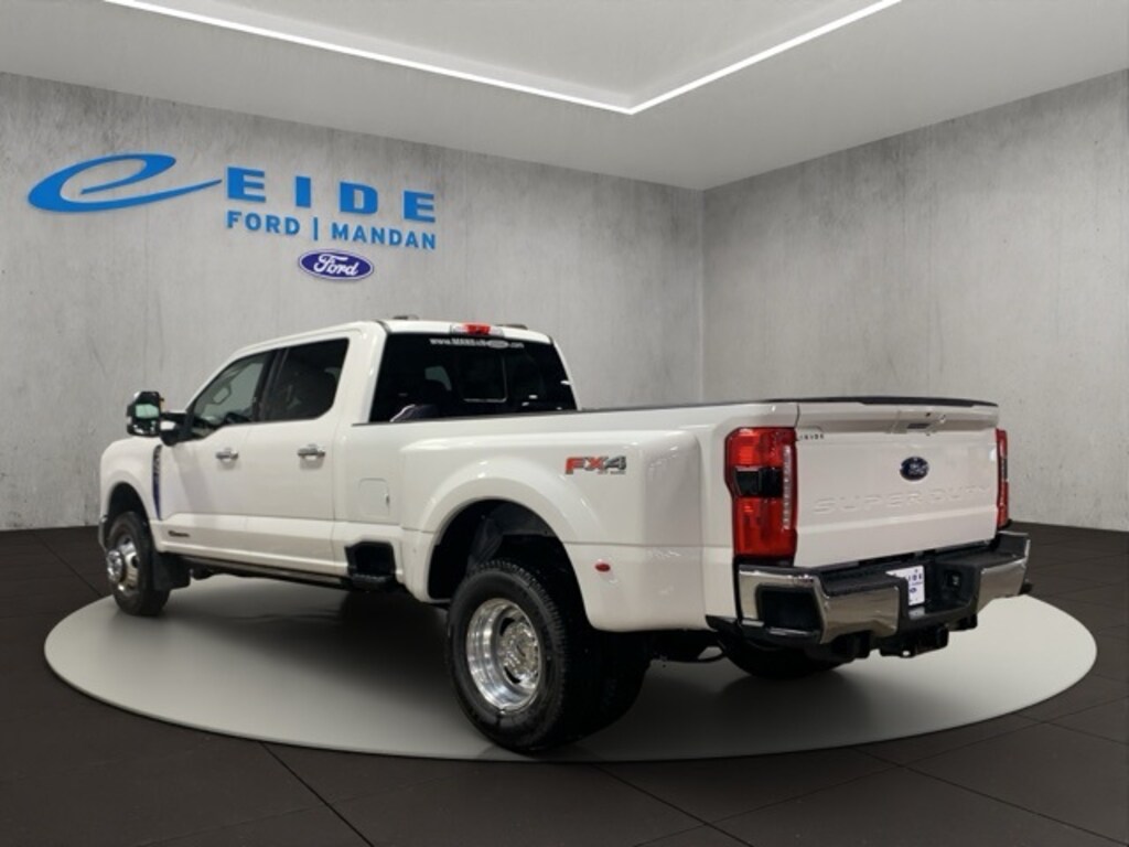 New 2026 Ford F-350SD Lariat Truck