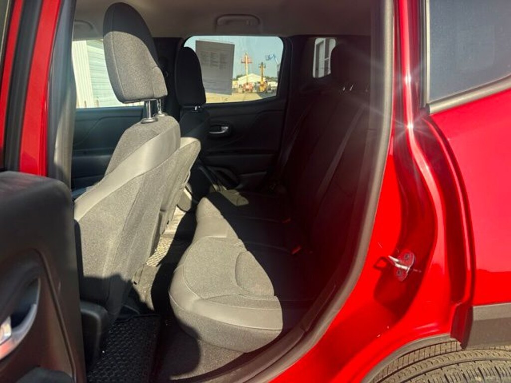 Certified 2023 Jeep Renegade Latitude SUV
