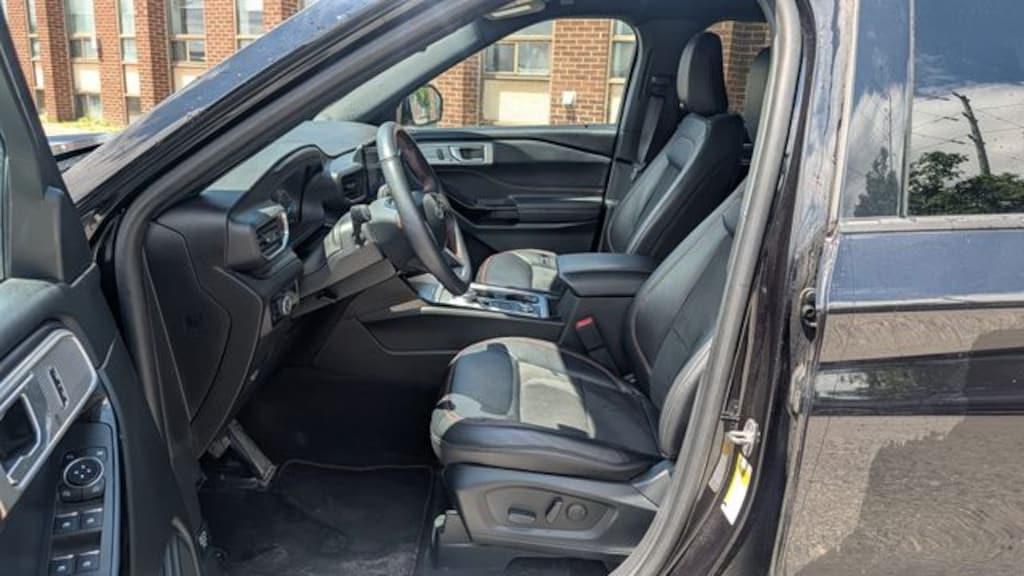 Certified 2023 Ford Explorer ST-Line SUV