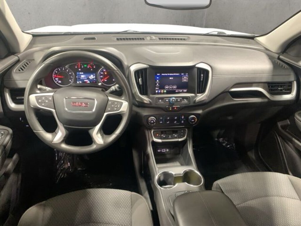Used 2024 GMC Terrain SLE SUV