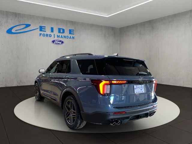 2026 Ford Explorer ST - Photo 5