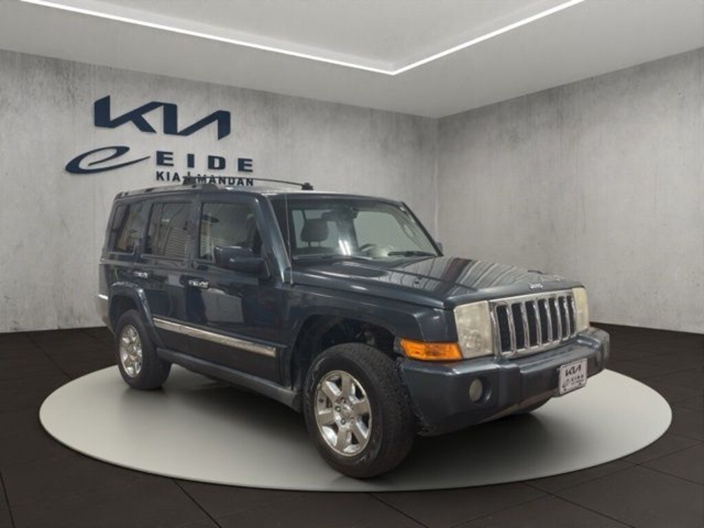 Used 2008 Jeep Commander Overland SUV