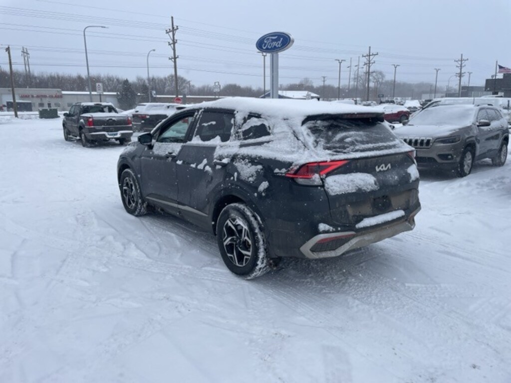 Used 2023 Kia Sportage LX SUV