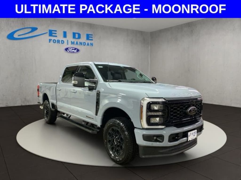 New 2026 Ford F-350SD Lariat Black Appearance Truck
