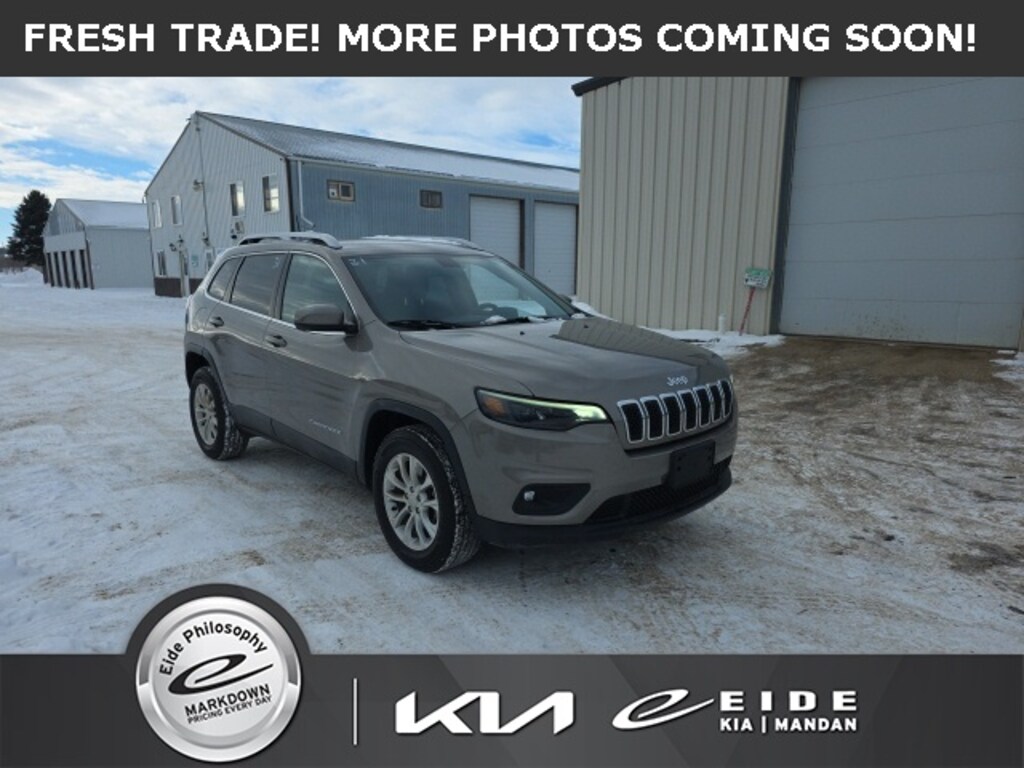 Used 2019 Jeep Cherokee Latitude SUV