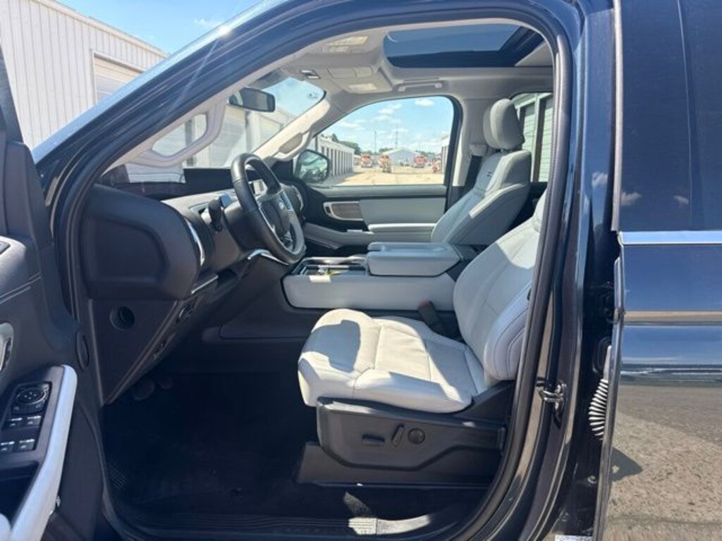 Certified 2025 Ford Expedition Platinum SUV