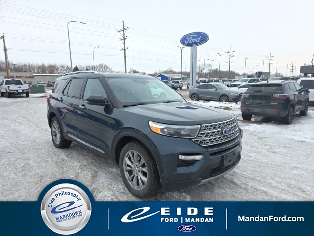 2023 Ford Explorer Limited's photo