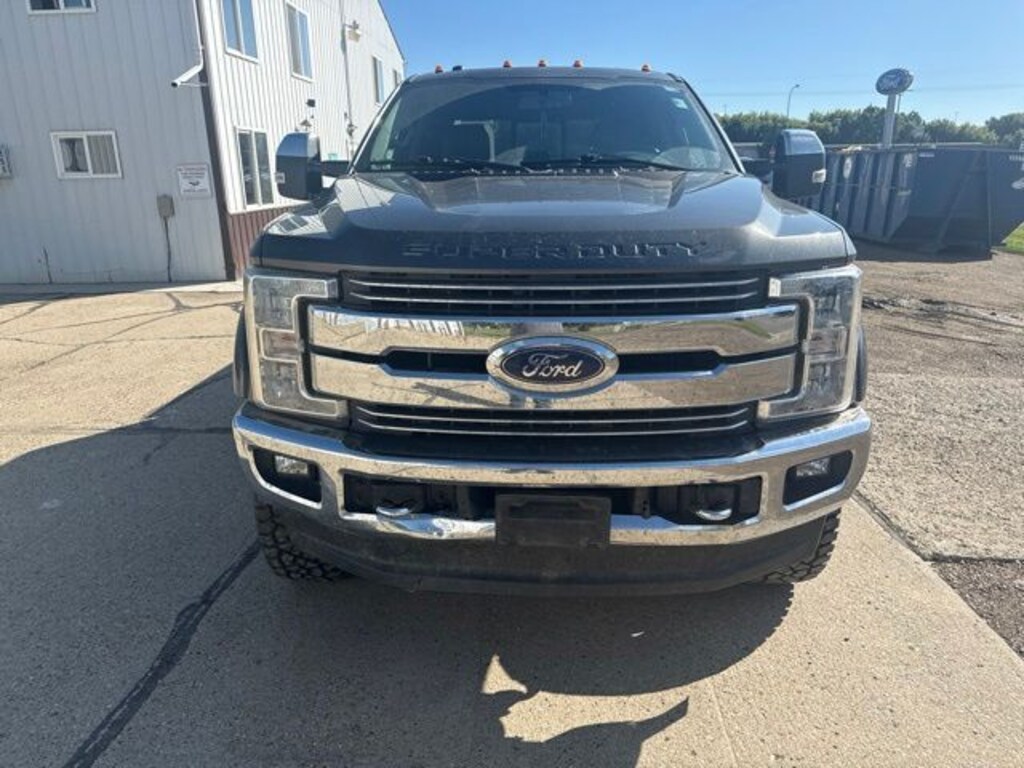 Used 2018 Ford F-250SD Lariat Truck