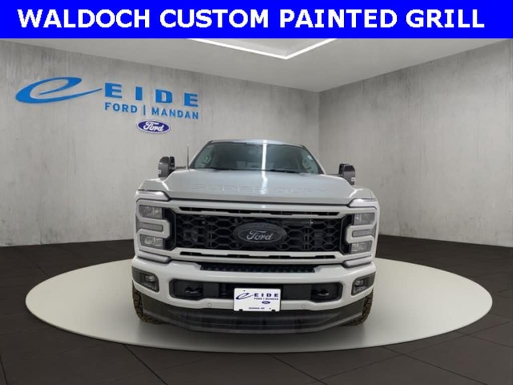 New 2025 Ford F-250SD Lariat Waldoch M80X Package Truck