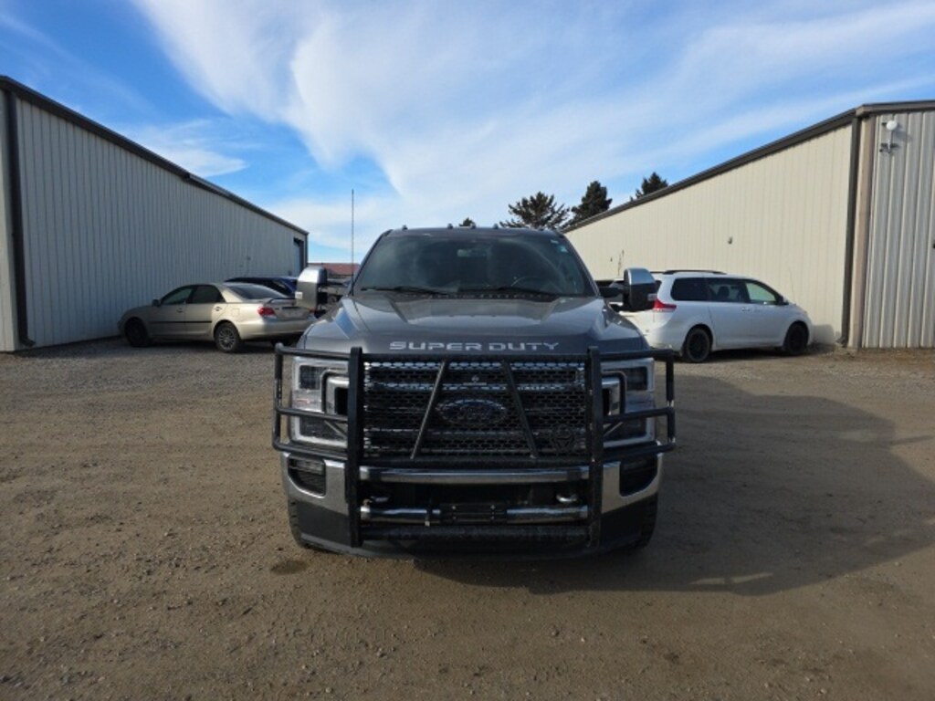 Used 2022 Ford F-250SD Lariat Truck
