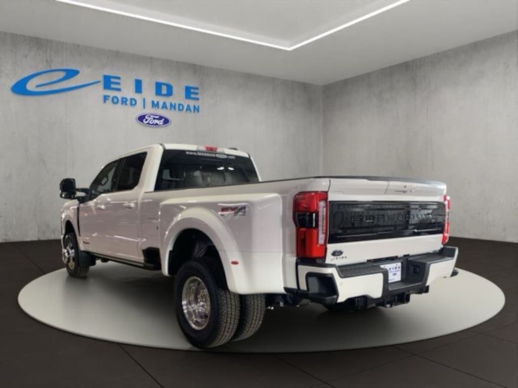 New 2026 Ford F-350SD Platinum Truck